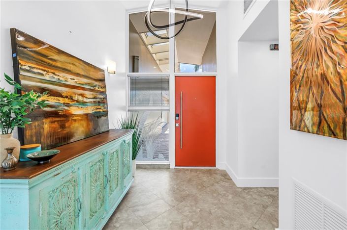 Image No.10-3 Bed Property for sale