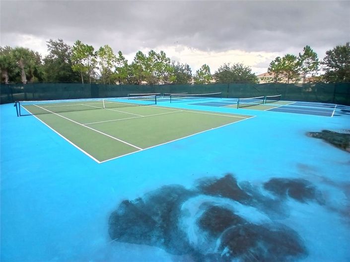 Image No.64-5 Bed Property for sale