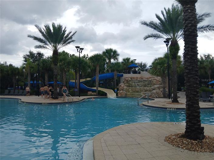 Image No.72-5 Bed Property for sale