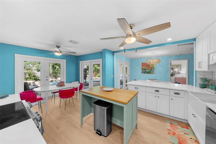 Image No.13-3 Bed Property for sale