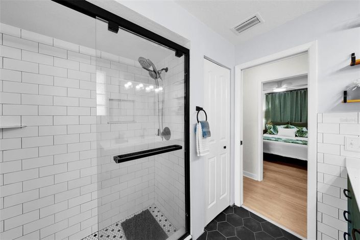 Image No.31-3 Bed Property for sale