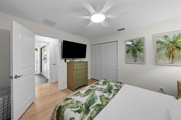 Image No.33-3 Bed Property for sale