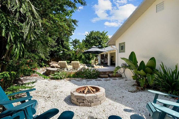 Image No.38-3 Bed Property for sale