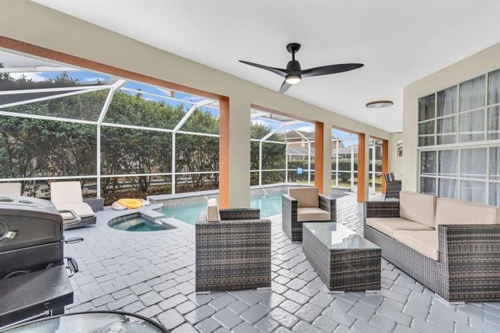 Image No.3-6 Bed Property for sale