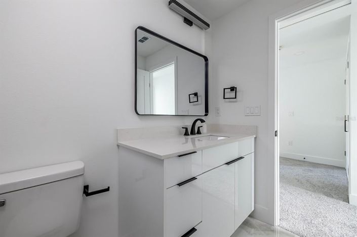 Image No.15-3 Bed Townhouse for sale