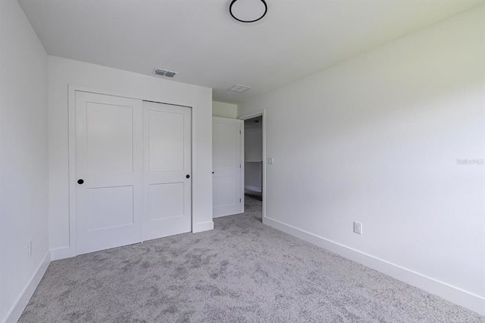 Image No.17-3 Bed Townhouse for sale