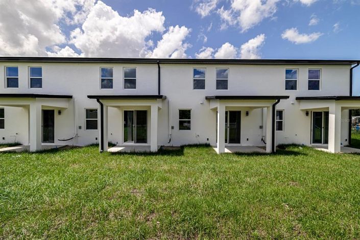 Image No.19-3 Bed Townhouse for sale