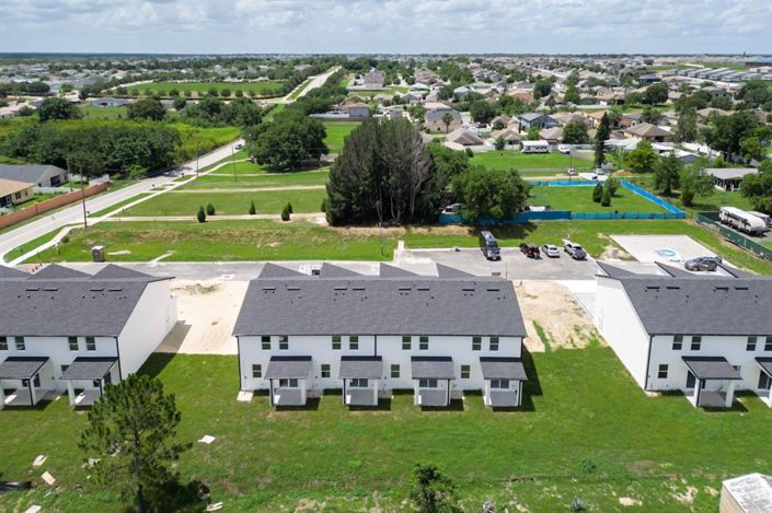 Image No.20-3 Bed Townhouse for sale