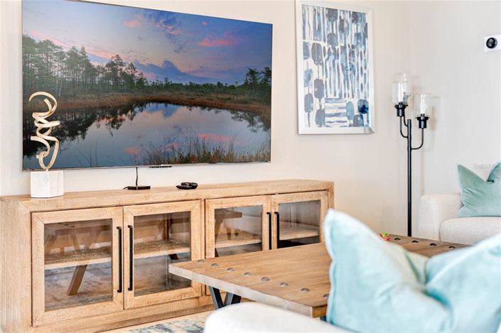 Image No.20-5 Bed Property for sale