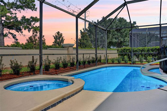 Image No.39-5 Bed Property for sale