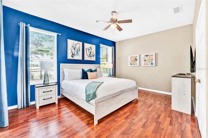 Image No.4-5 Bed Property for sale