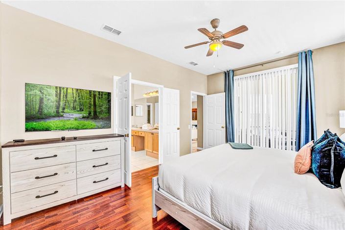 Image No.7-5 Bed Property for sale