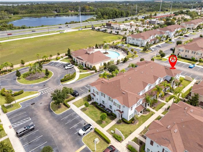 Image No.11-4 Bed Townhouse for sale