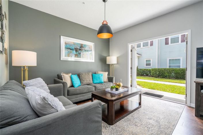 Image No.35-4 Bed Townhouse for sale