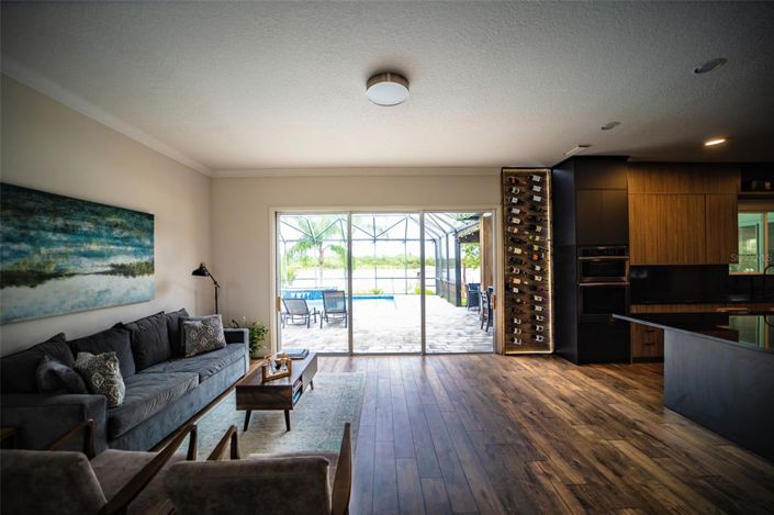 Image No.34-5 Bed Property for sale