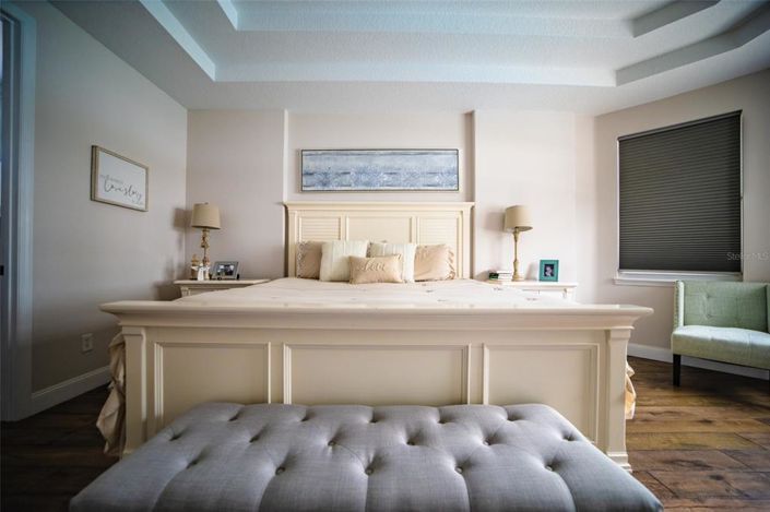 Image No.54-5 Bed Property for sale