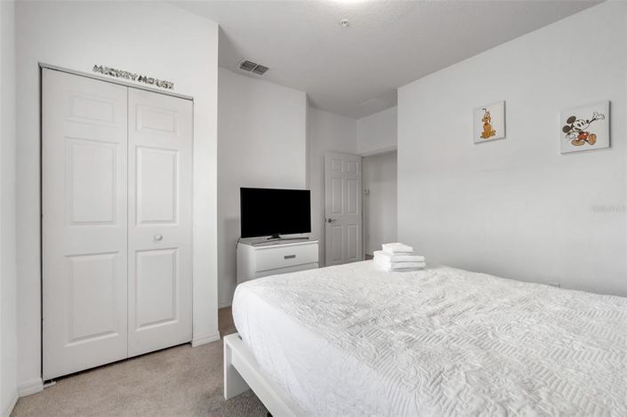 Image No.13-3 Bed Townhouse for sale