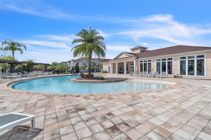 Image No.22-3 Bed Townhouse for sale