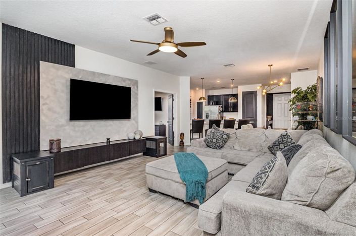 Image No.9-Propriété de 4 chambres à vendre à Haines City