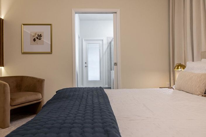 Image No.22-7 Bed Property for sale