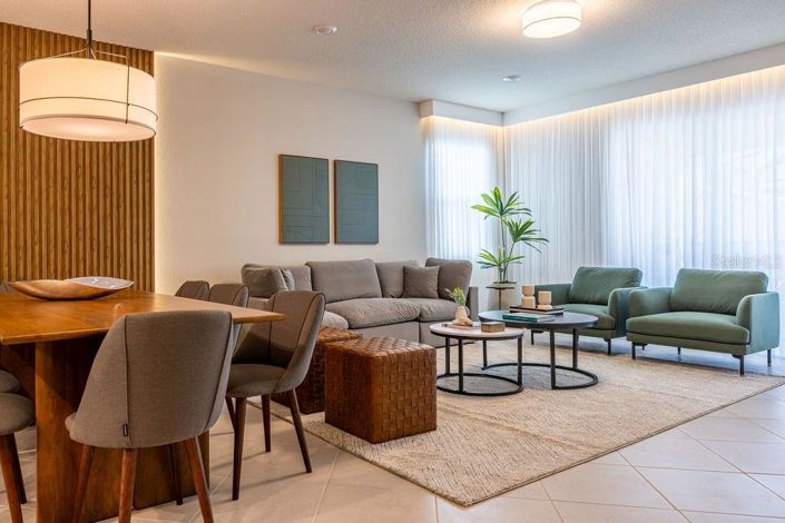 Image No.8-7 Bed Property for sale