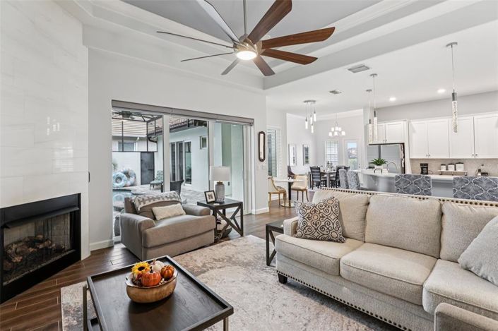 Image No.11-4 Bed Property for sale