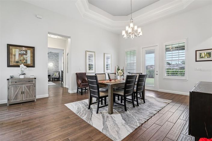 Image No.15-4 Bed Property for sale