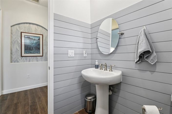 Image No.16-4 Bed Property for sale