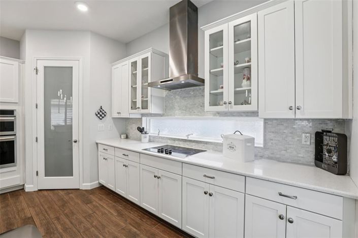 Image No.20-4 Bed Property for sale