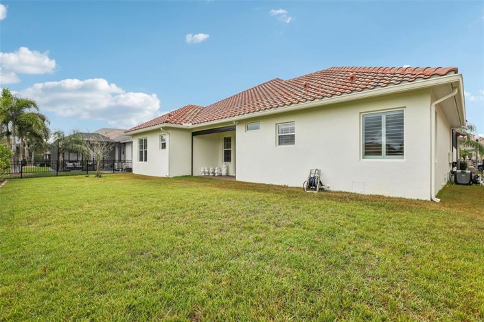 Image No.52-4 Bed Property for sale