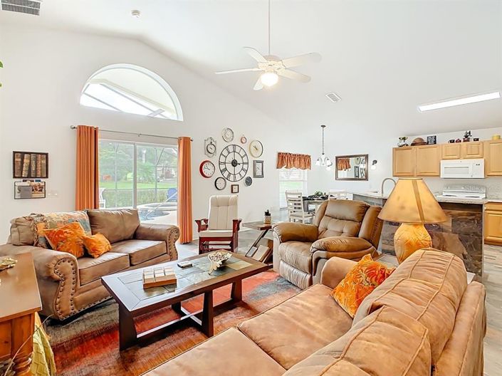 Image No.5-4 Bed Property for sale