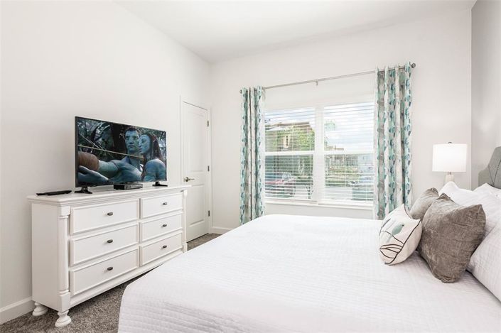 Image No.12-4 Bed Townhouse for sale