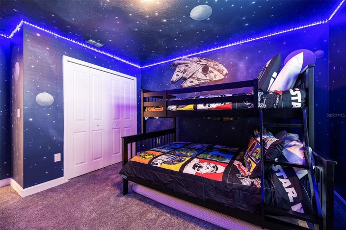 Image No.16-4 Bed Townhouse for sale