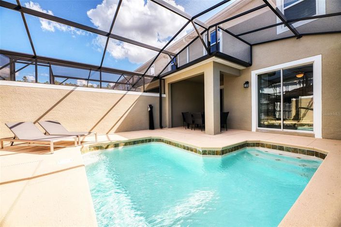 Image No.23-4 Bed Townhouse for sale