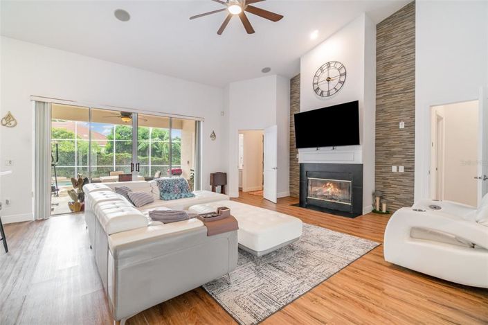 Image No.13-Propriété de 4 chambres à vendre à Orlando