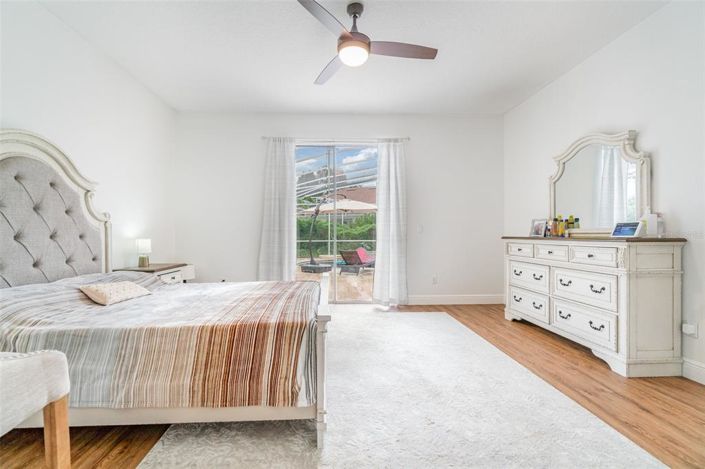 Image No.35-Propriété de 4 chambres à vendre à Orlando