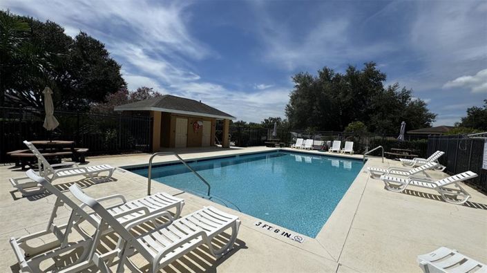 Image No.23-3 Bed Property for sale