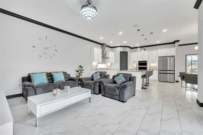 Image No.34-4 Bed Property for sale