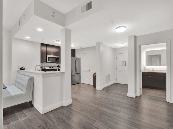 Image No.11-3 Bed Property for sale