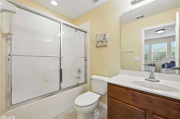 Image No.20-4 Bed Property for sale