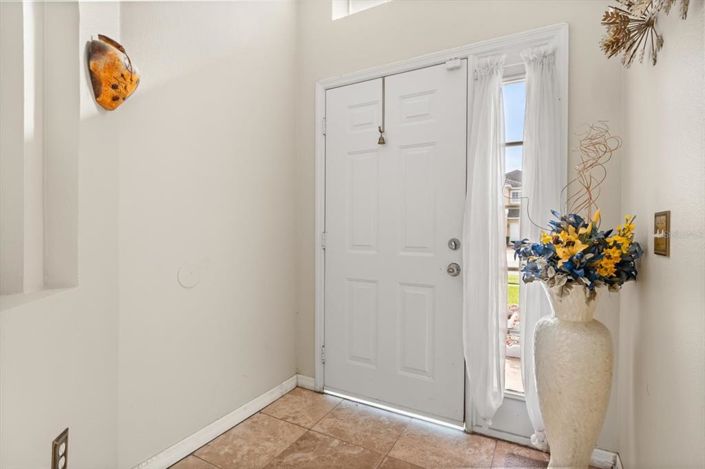 Image No.13-5 Bed Property for sale