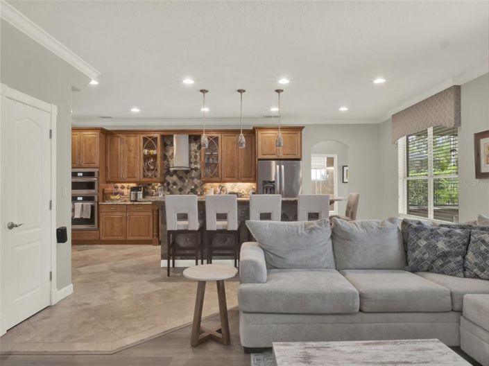 Image No.13-5 Bed Property for sale