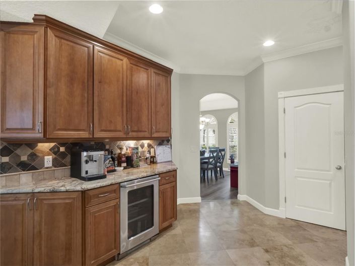 Image No.16-5 Bed Property for sale