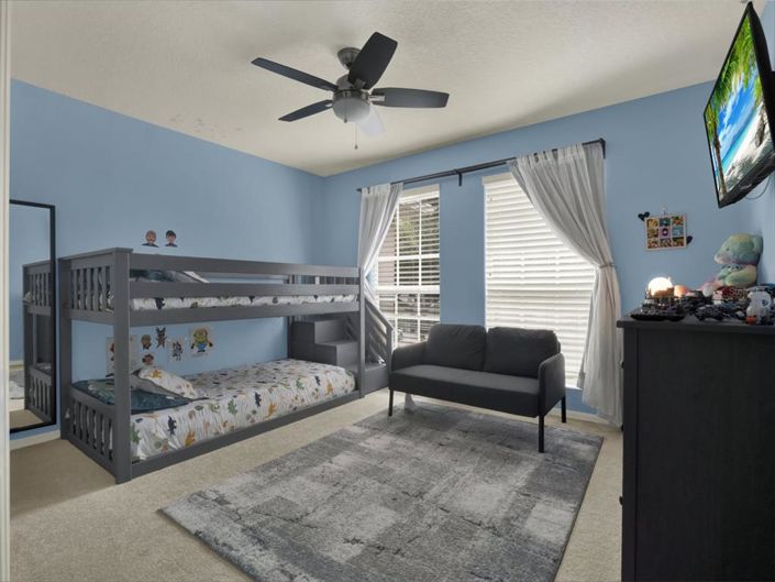 Image No.25-5 Bed Property for sale