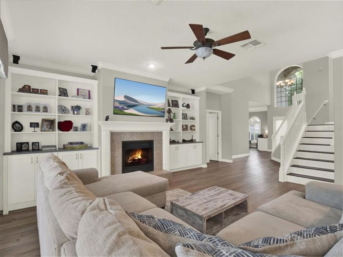 Image No.3-5 Bed Property for sale