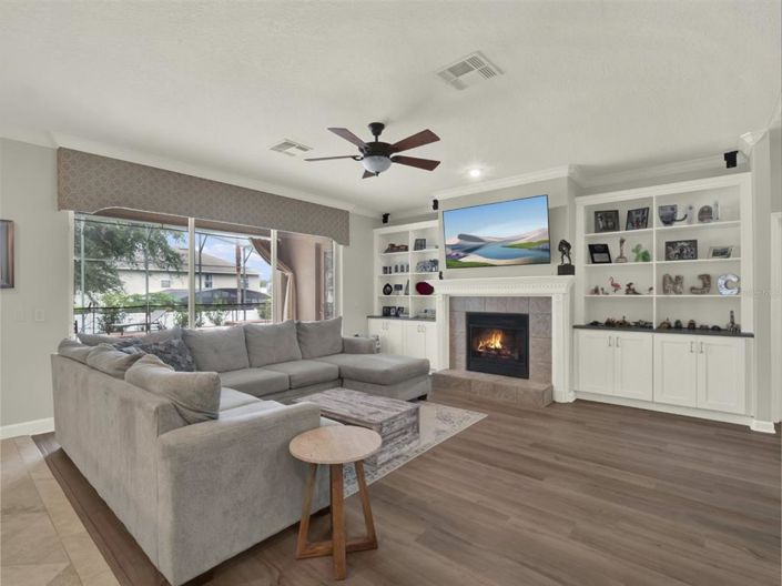 Image No.9-5 Bed Property for sale