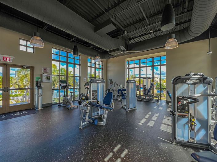 Image No.64-6 Bed Property for sale