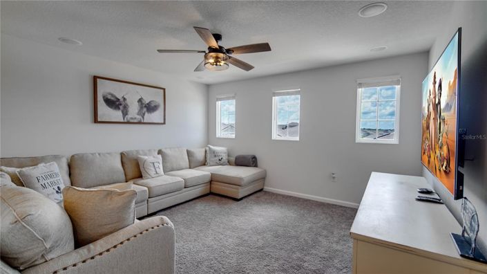 Image No.17-4 Bed Property for sale