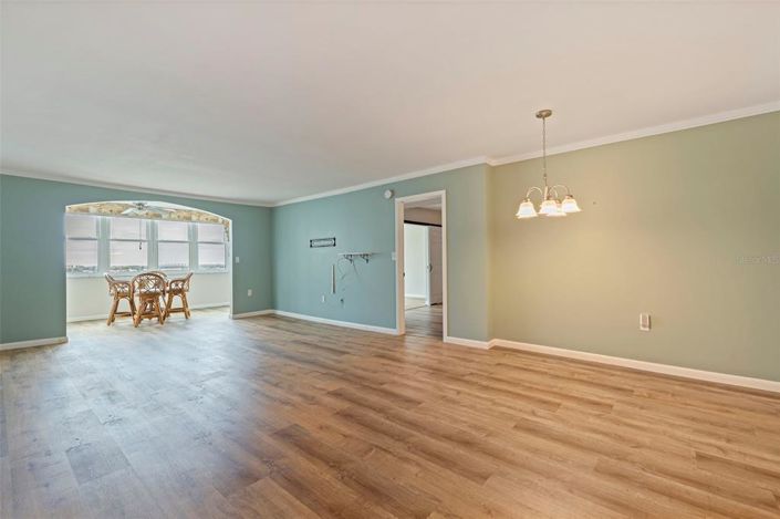 Image No.16-2 Bed Property for sale