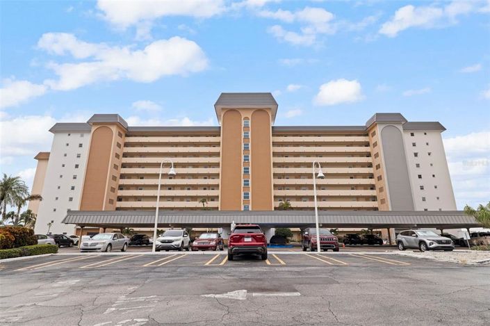 Image No.2-2 Bed Property for sale